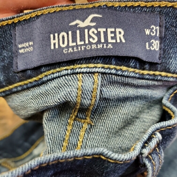 Hollister Classic Straight Jeans - Picture 3 of 3